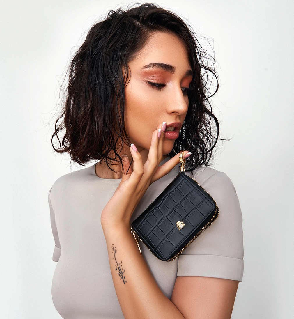 Maryam Luxury Designer Genuine Leather ,RFID Blocking Small Wallet for Women- Black Credit Card Holder for Women – Slim Credit Card Holders with Keychain, Wristlet – birthday gifts for women